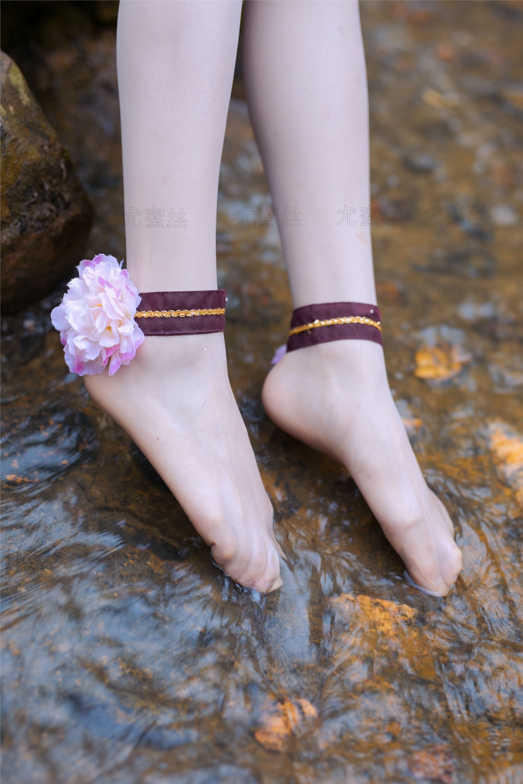 尤蜜丝 穿搭写真 NO.031